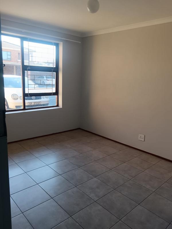 To Let 1 Bedroom Property for Rent in Windsor Park Western Cape
